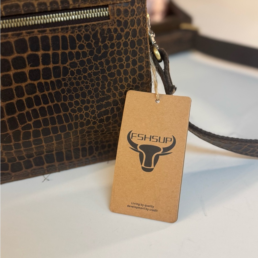 🤎 NWT FSHSUP CROCO EMBOSSED LEATHER MESSENGER BAG! - Picture 9 of 13